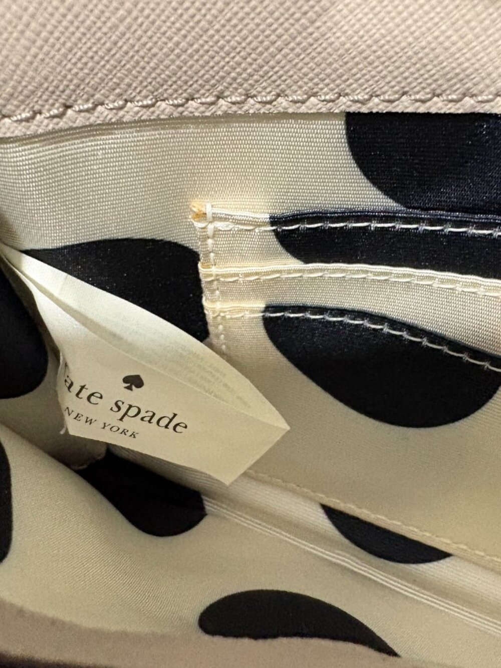 Kate Spade New York Saffiano Leather Taupe Envelope Crossbody Bag Cedar Street - Picture 5 of 7